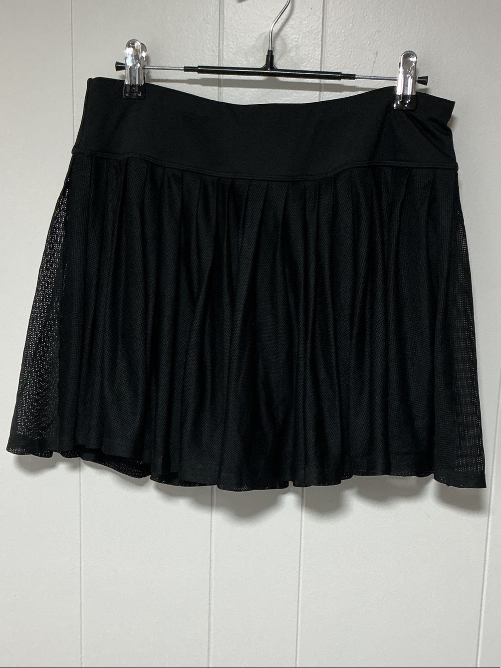 Ideology,Black Pleated Mesh Skirt - Women